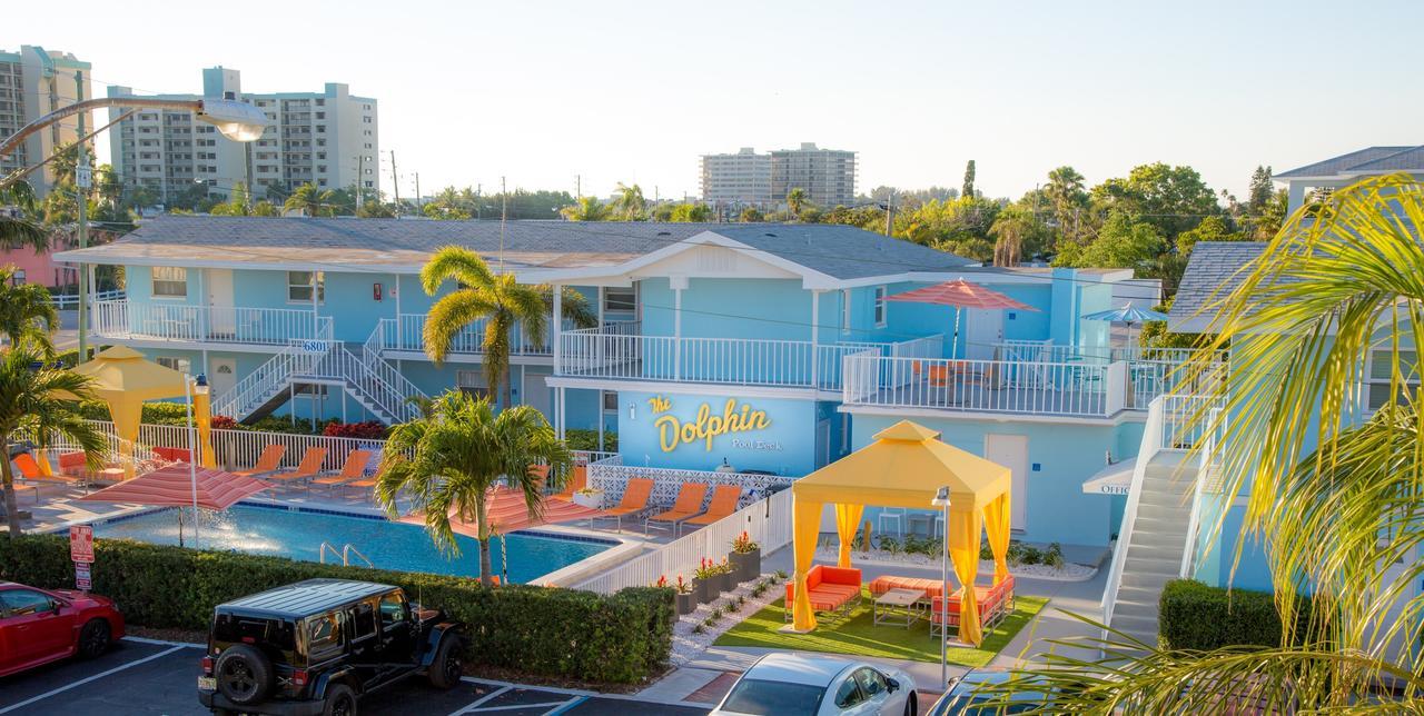 St. Pete Beach Suites Exterior photo