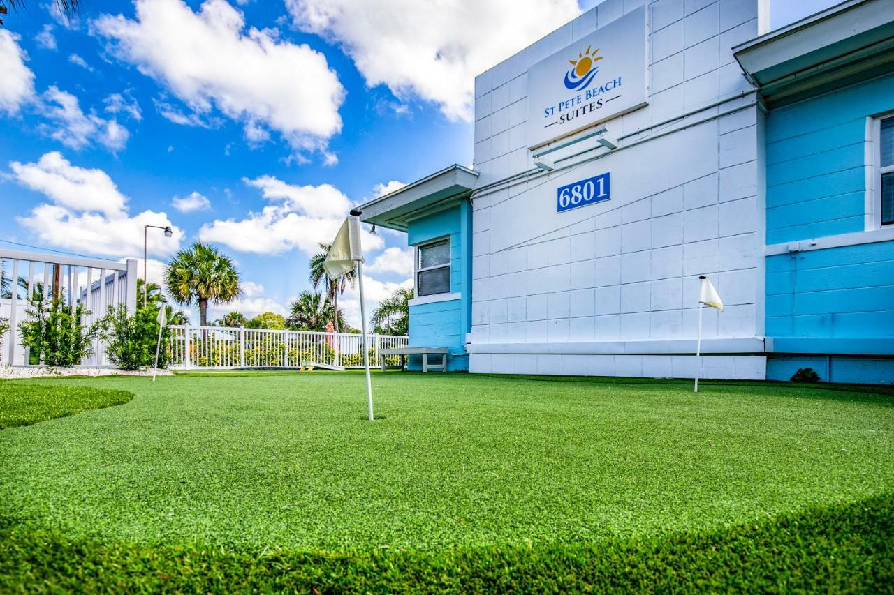 St. Pete Beach Suites Exterior photo